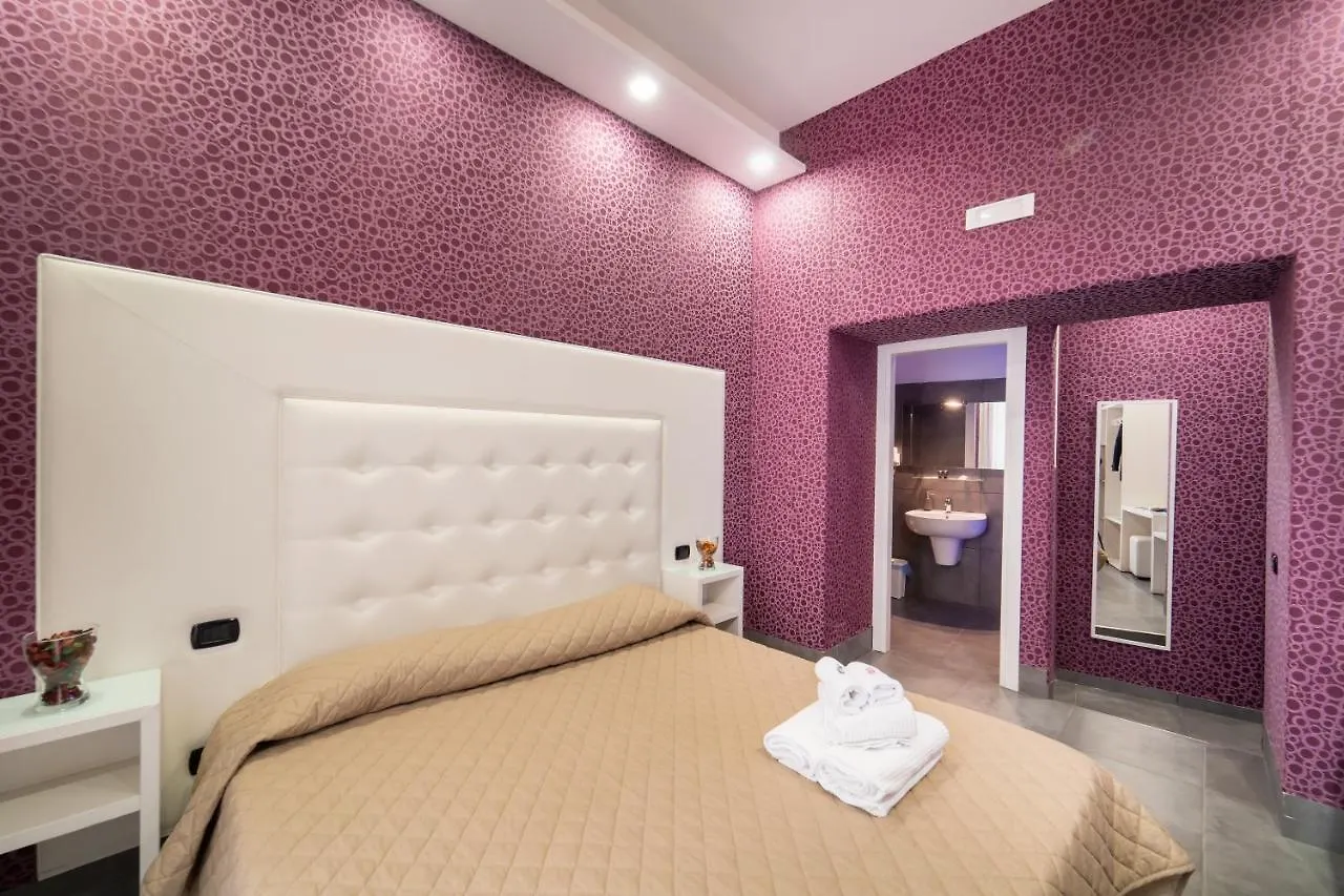 Royal House Napoli Centro, By Clapa Group Ξενοδοχείο 2*, Νάπολη